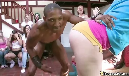 La web gratis porno dadilja