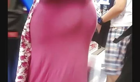 Guza beskućnika jebe Rumunjsku i Češku porno video online gratis