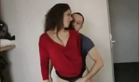 Naomi krstarenje - filme porno gratis tube zaposlite joj dlakavu macu