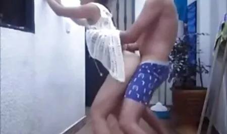 Rukovanje i video sex gratis xxx iskustvo pušenje