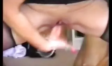 Strapon porn vidio gratis i masažer