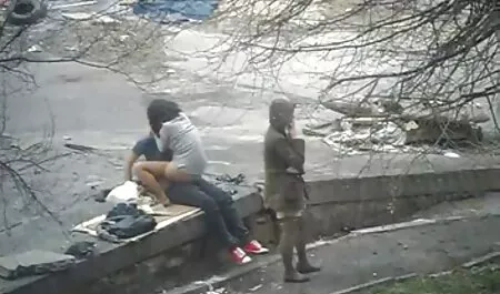 Zapanjujuća tajlandska xxx online filme djevojka voli sisati kurac