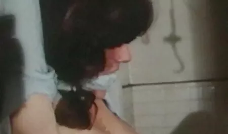 Velike porn vidio gratis grudi Milf Lisa Ann liže i igračke Dyke