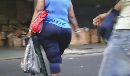 Teen gimnastičarka od magarca do usta gratisporno film jebe trenera s analnim kremom. Mia bandini